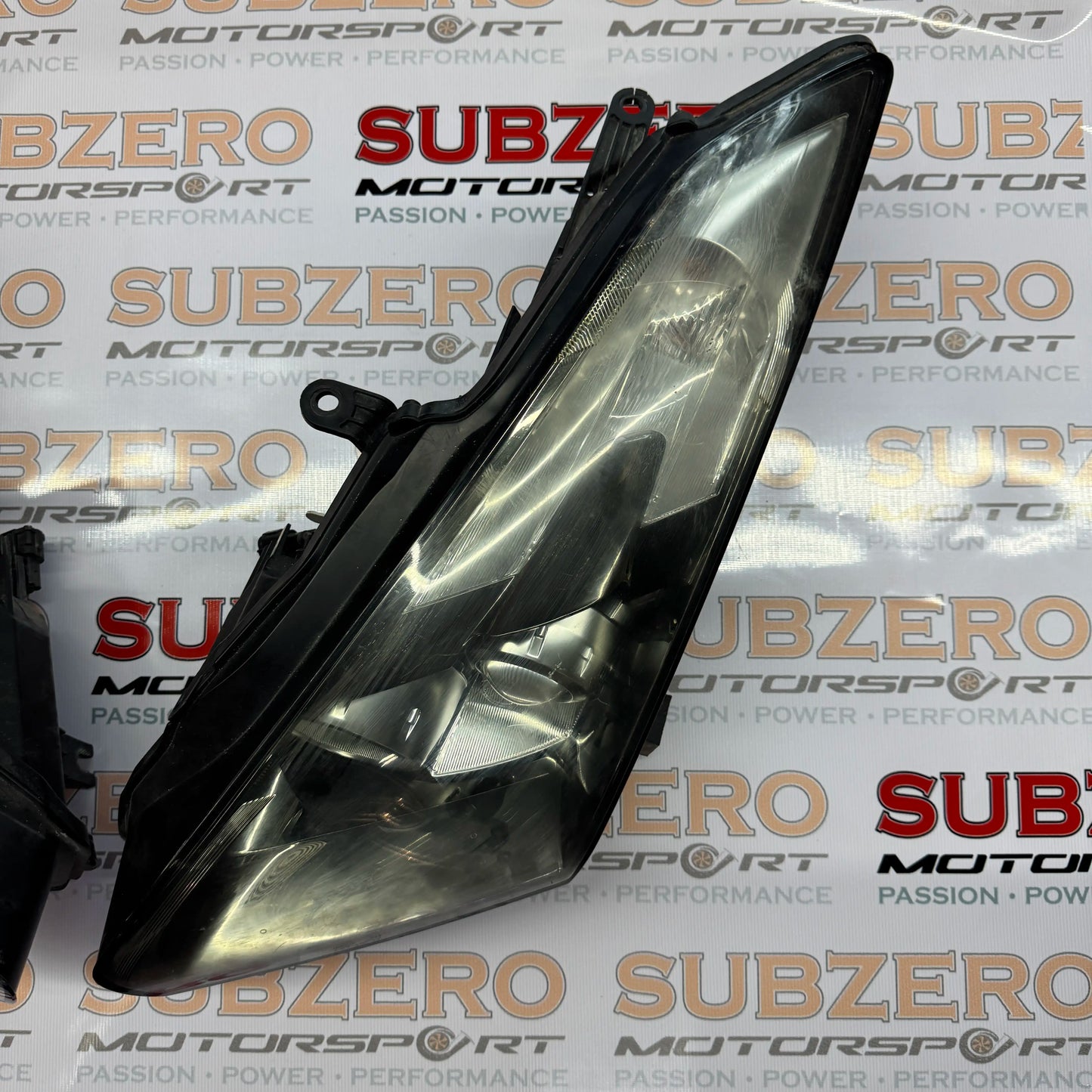 NISSAN GTR R35 HEADLAMPS (PAIR) - Subzero Motorsports - FOR NISSAN GTR R35