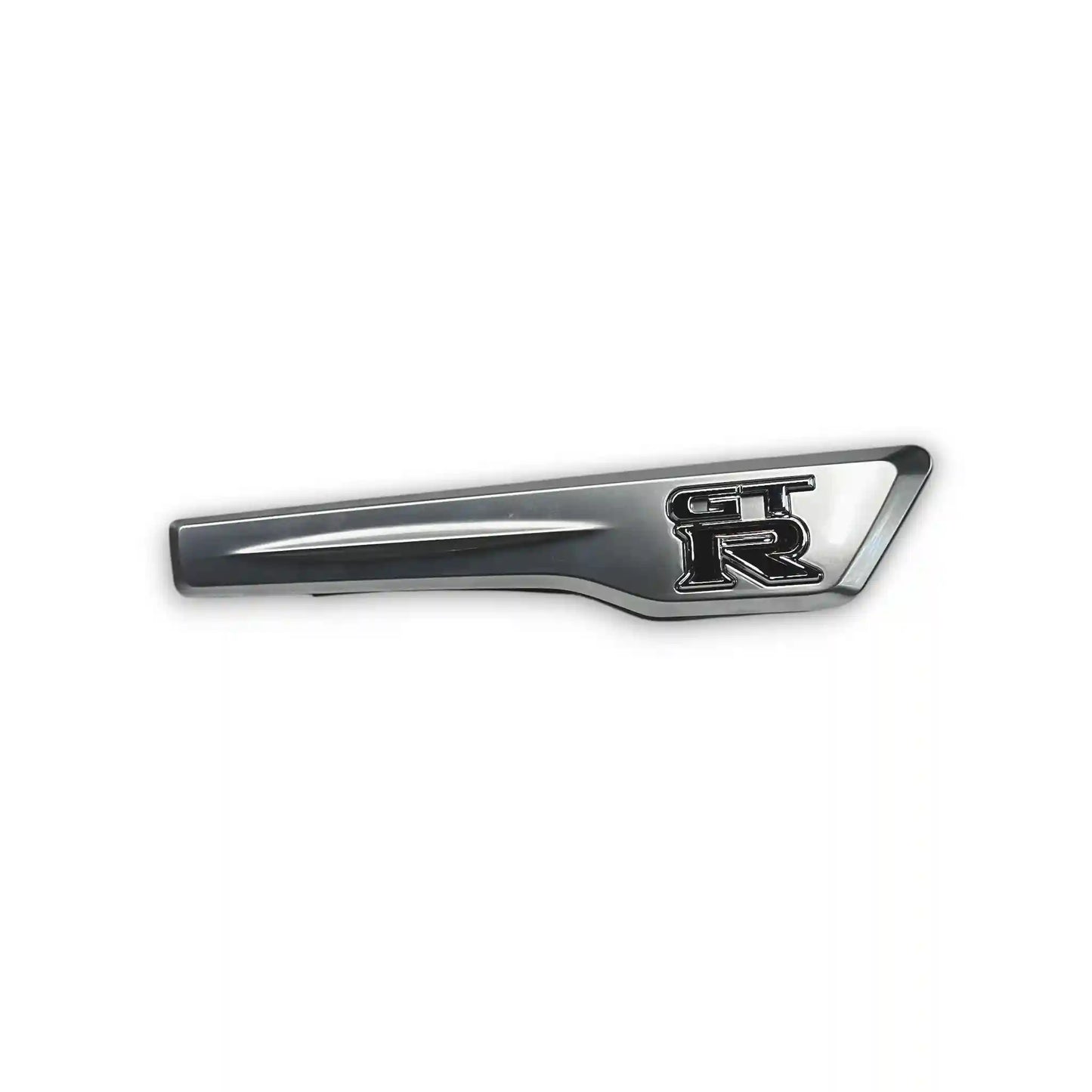 NISSAN R35 GT-R EMBLEMA GUARDA-LAMAS DIANTEIRO OEM LADO DIREITO 63870-62B0A