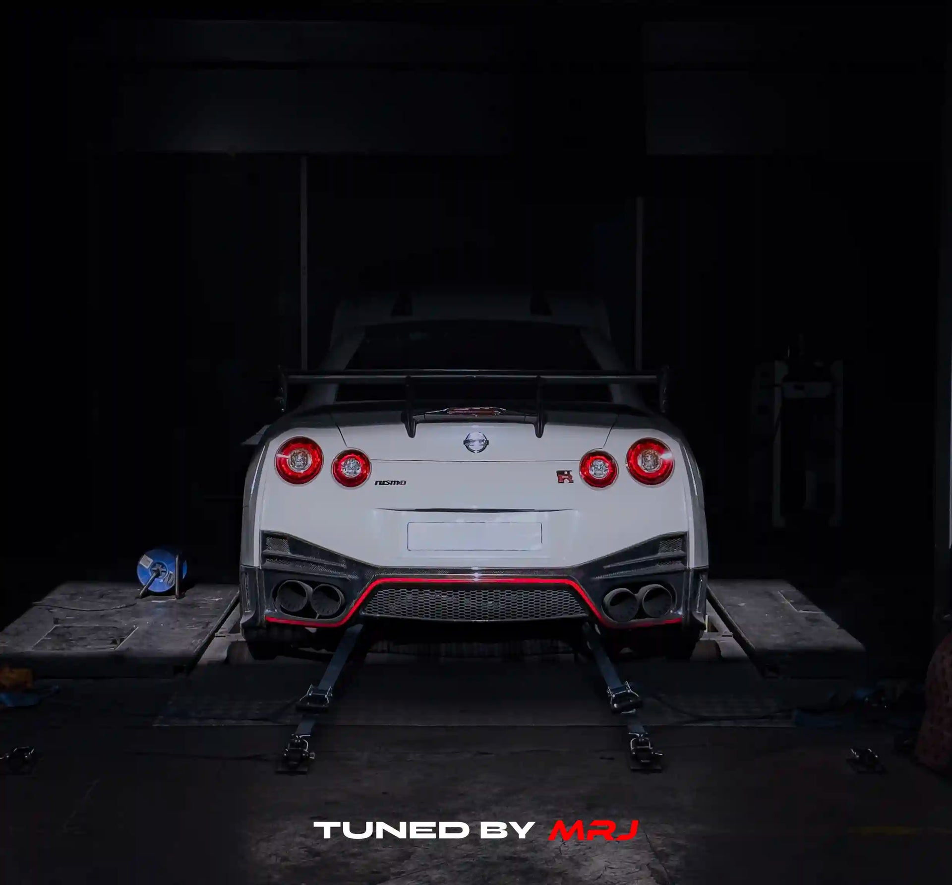 NISSAN GTR R35 TUNE