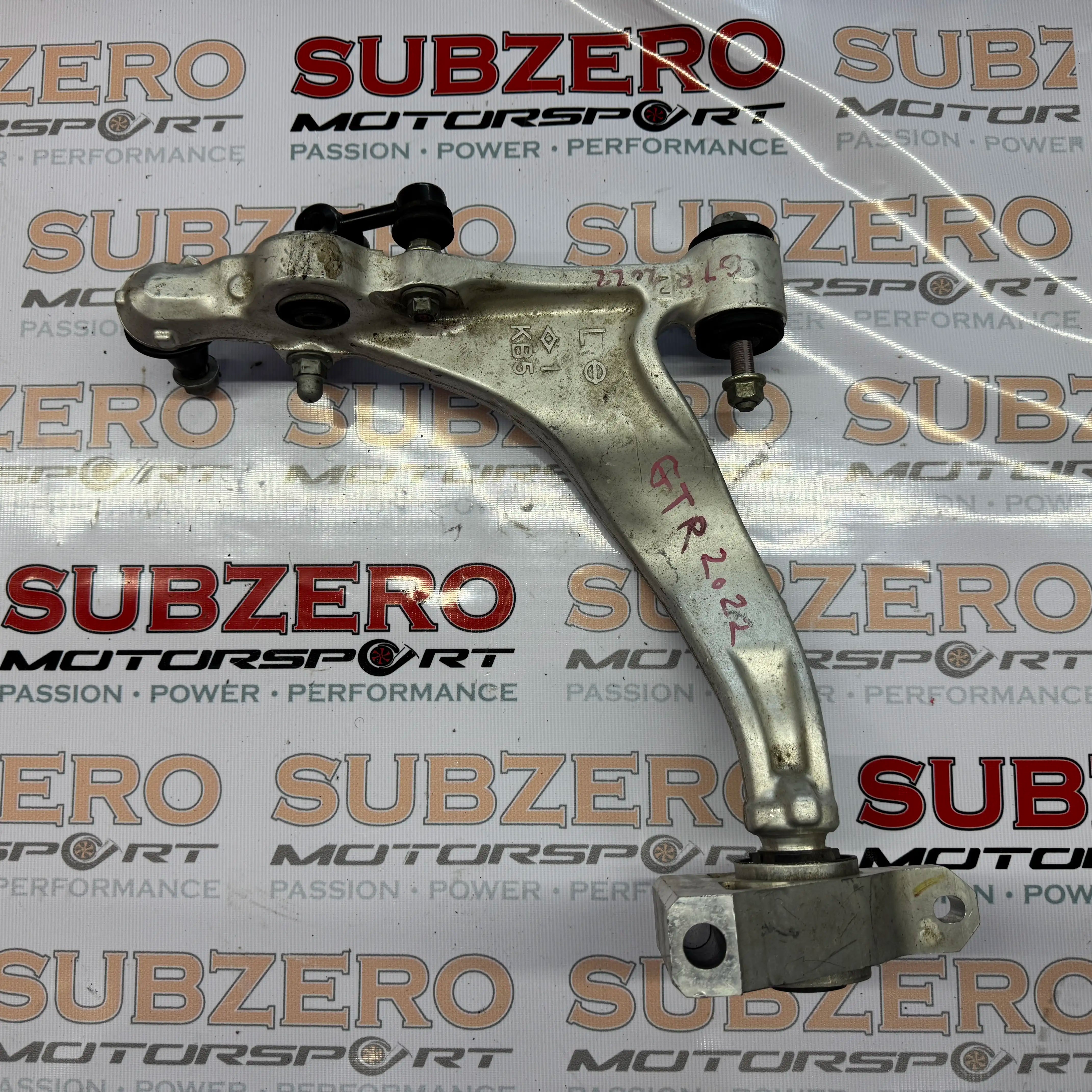 NISSAN GTR R35 FRONT LEFT UPPER CONTROL ARM 54525-JF00A - Subzero Motorsports - FOR NISSAN GTR R35