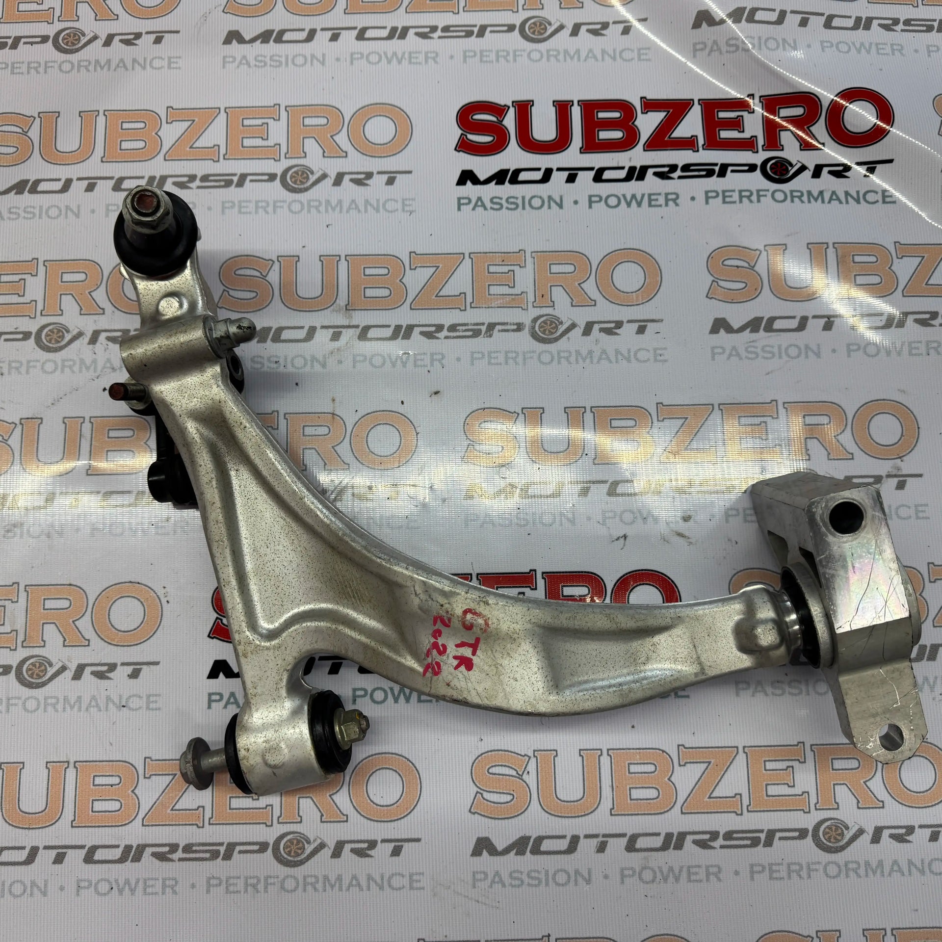 NISSAN GTR R35 FRONT LEFT UPPER CONTROL ARM 54525-JF00A - Subzero Motorsports - FOR NISSAN GTR R35