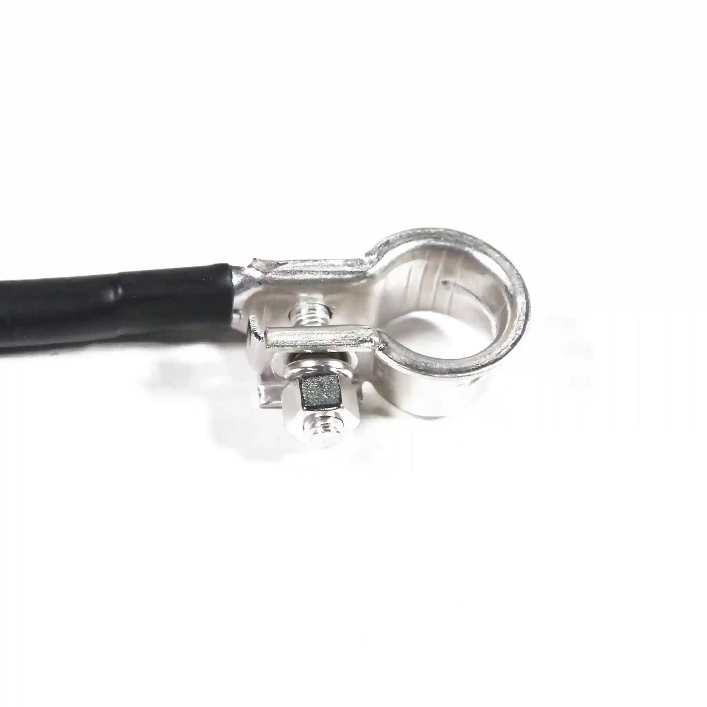 MONTAGEM DO CONECTOR NEGATIVO DA BATERIA SZM NISSAN GTR R35